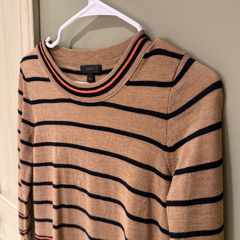 J. Crew Women's merino wool Brown Striped tipi Sweater XS, excellent condition